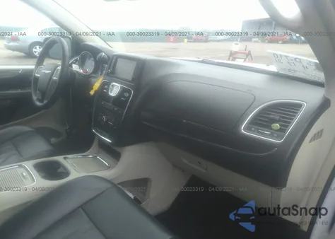 2015 Chrysler Town & Country Touring-L from USA, damaged, VIN 2C4RC1CGXFR610290